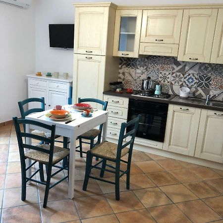 Casa Della Nonna Apartman San Giovanni Suèrgiu Kültér fotó