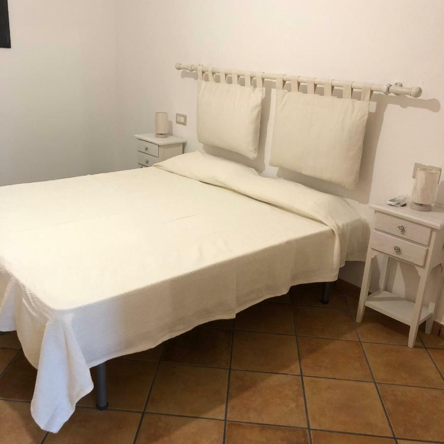 Casa Della Nonna Apartman San Giovanni Suèrgiu Kültér fotó