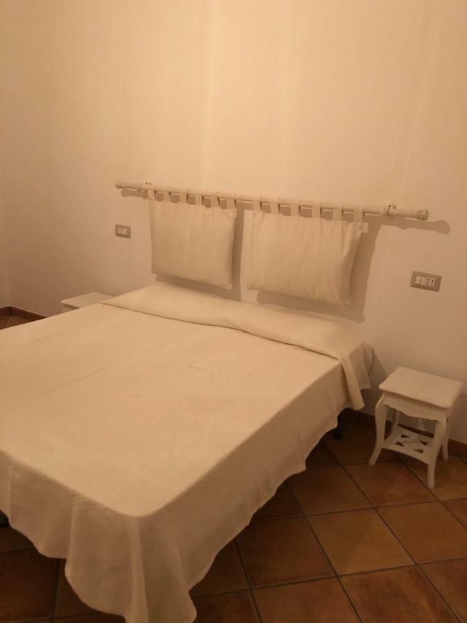 Casa Della Nonna Apartman San Giovanni Suèrgiu Kültér fotó